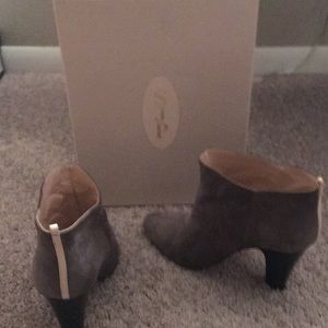 SJP Serge ankle boots - grey suede
